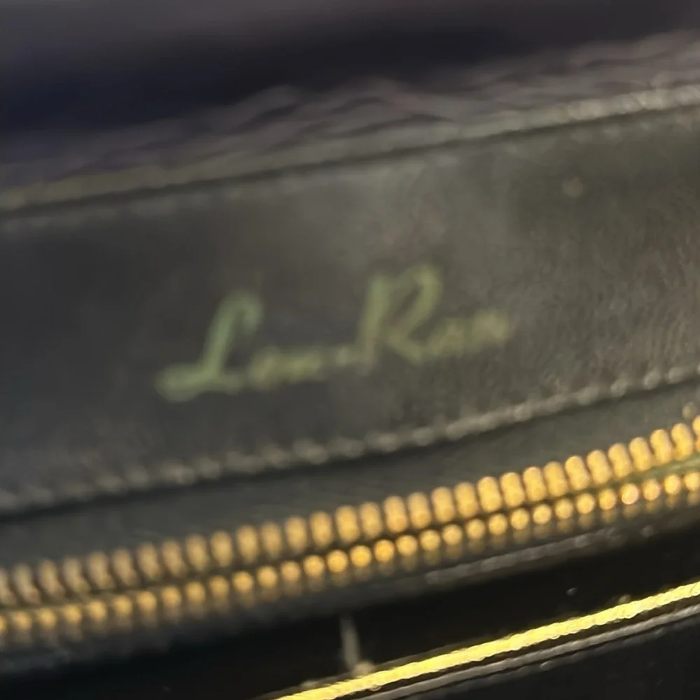 LOU – RAN ostrich print navy blue shoulder bag. New without tags. Beautiful bag. - Picture 7 of 9